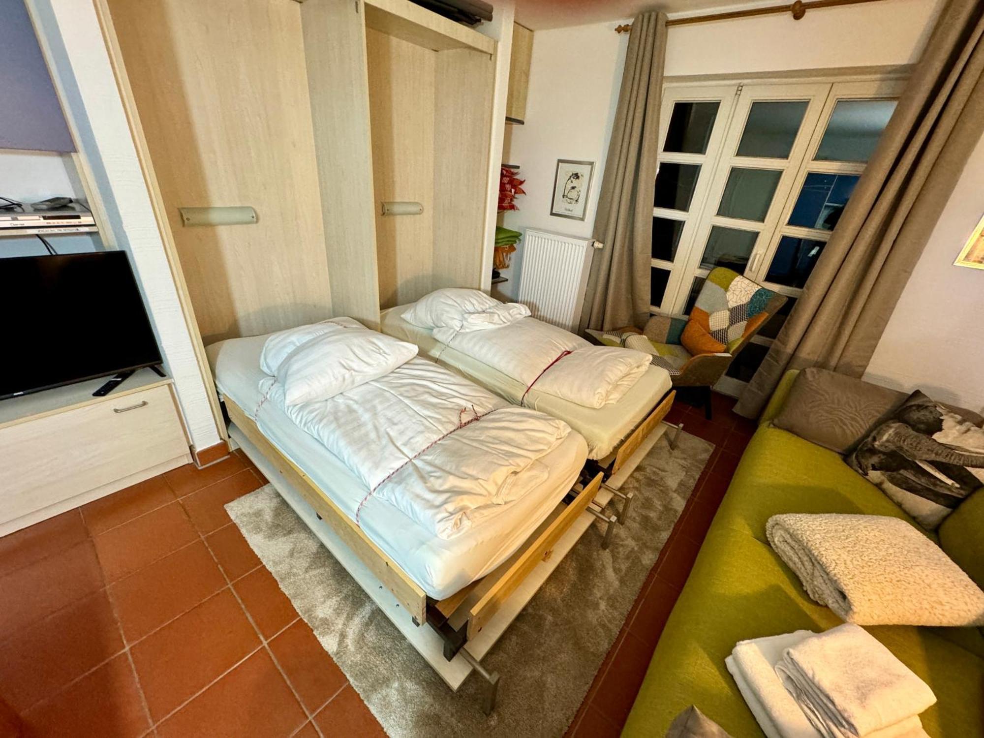 Moewenblick Bakenberg-41 Ferienwohnung Mit Terrasse, Doppelbett, Schlafsofa, Vollstaendige Komfortkueche Dranske Exterior foto