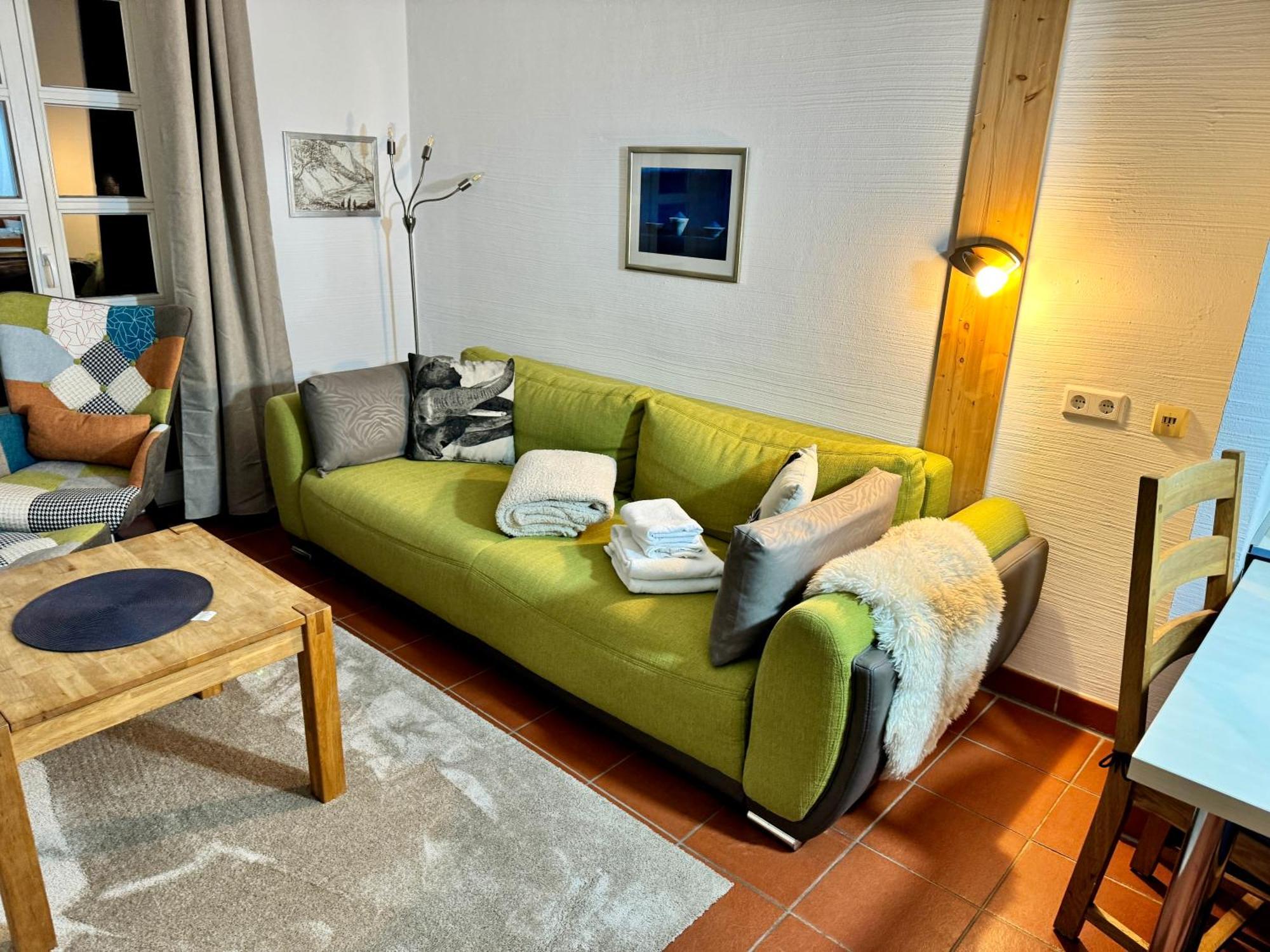Moewenblick Bakenberg-41 Ferienwohnung Mit Terrasse, Doppelbett, Schlafsofa, Vollstaendige Komfortkueche Dranske Exterior foto